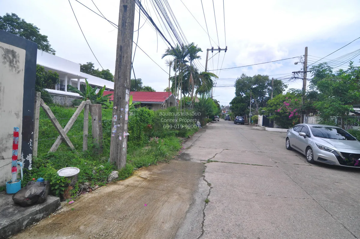 For Sale Land of sukhontee village , Anusawari , Bang Khen , Bang