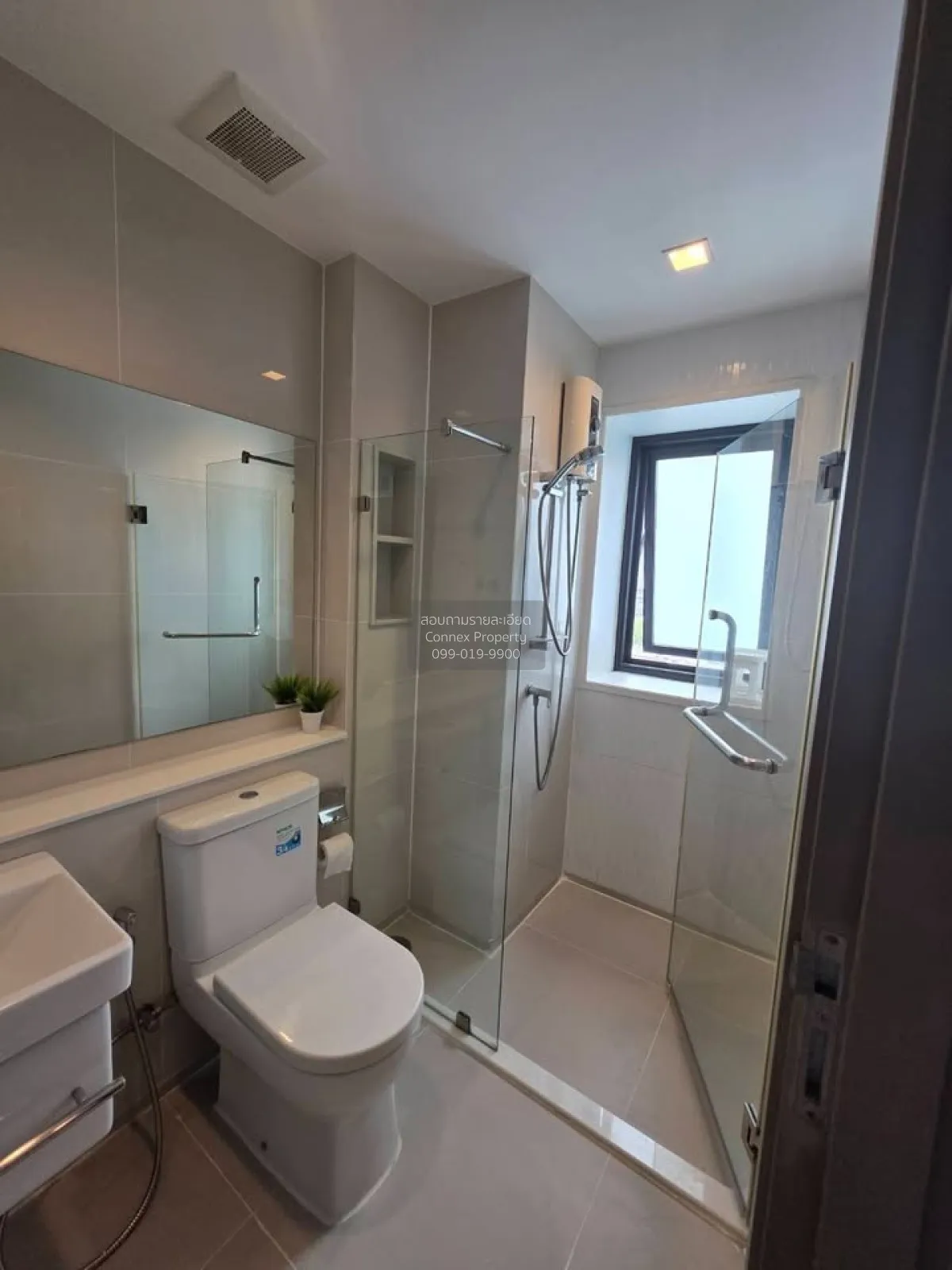 For Rent Condo , Life Asoke - Rama 9 , MRT-Phra Ram 9 , Makkasan 