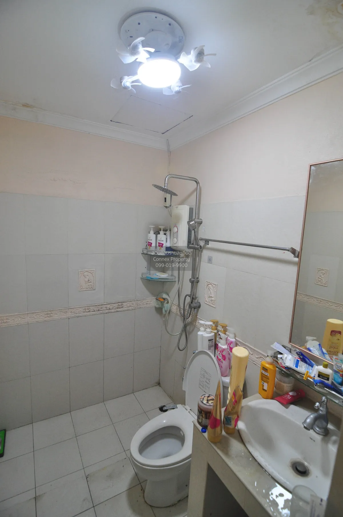 ขายทาวน์เฮ้าส์/ทาวน์โฮม  ซิตี้ทาวน์โฮม ลาดพร้าว 80 MRT-ลาดพร้าว 7