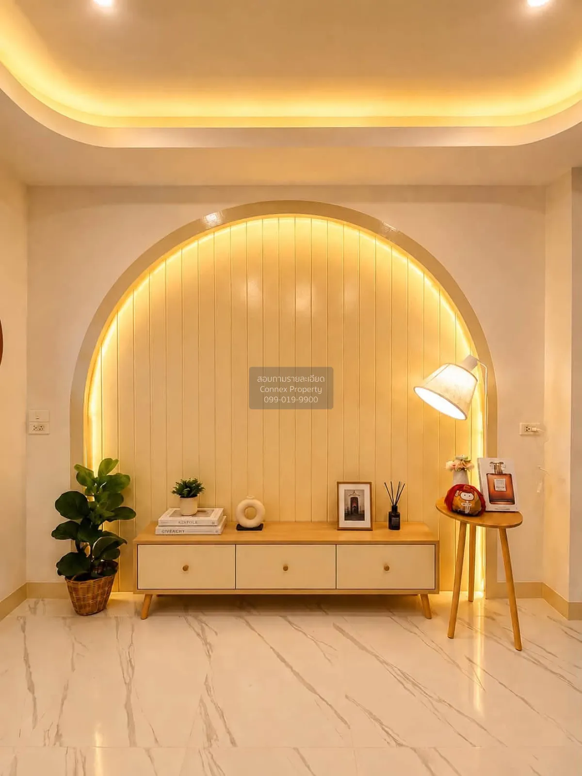 For Sale Townhouse/Townhome  , Pongsirichai 2 , newly renovated , 2