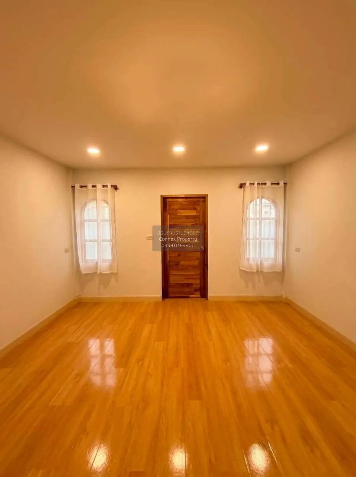 For Sale Townhouse/Townhome  , Pongsirichai 2 , newly renovated ,
