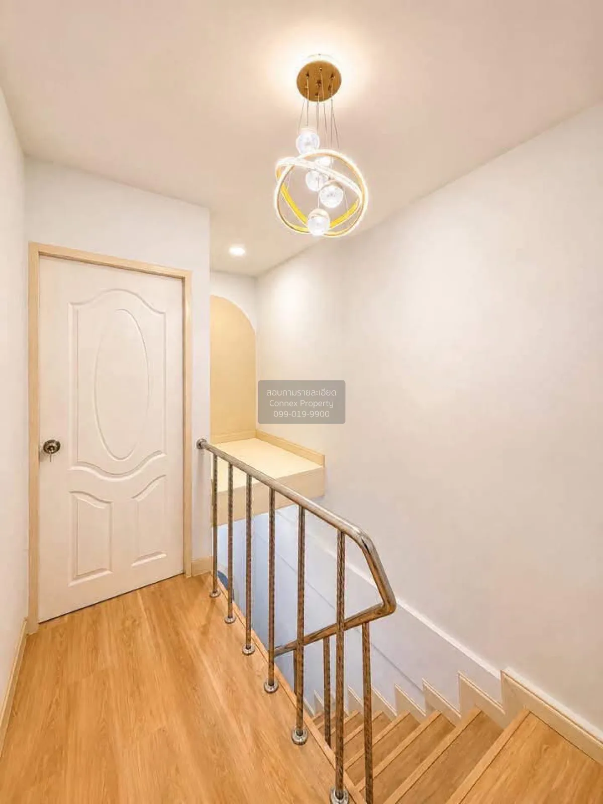 For Sale Townhouse/Townhome  , Pongsirichai 2 , newly renovated ,