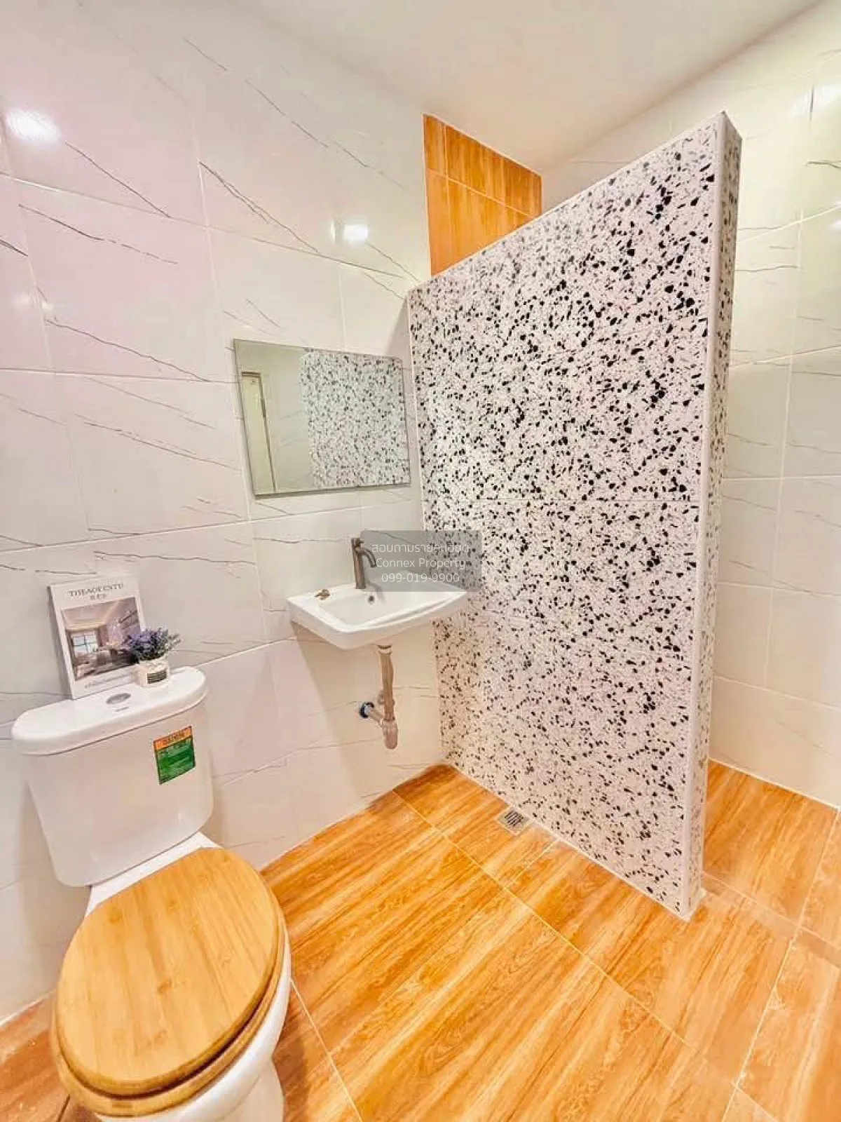For Sale Townhouse/Townhome  , Pongsirichai 2 , newly renovated ,
