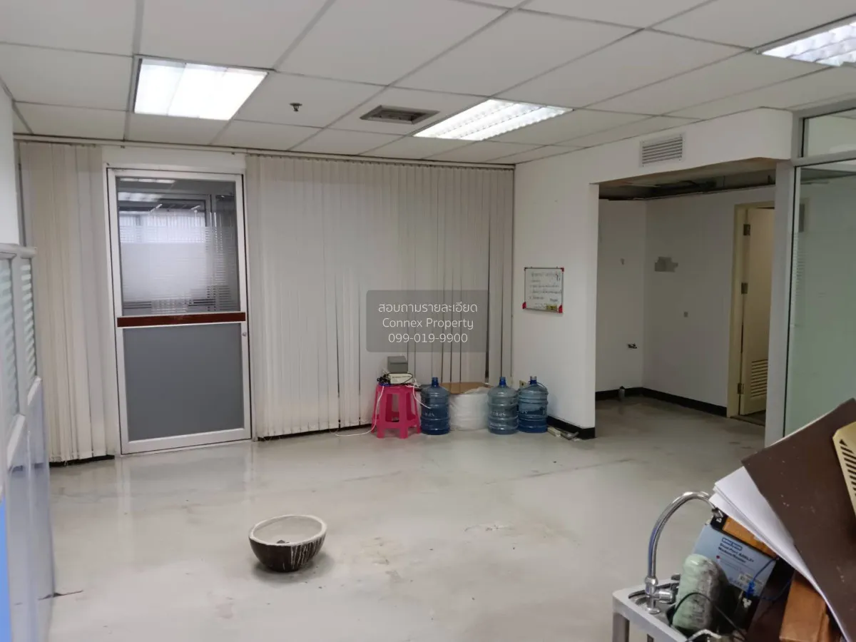 ขายอาคารสำนักงาน  ฟอรั่ม ทาวเวอร์ MRT-ห้วยขวาง ห้วยขวาง เขต ห้วยข