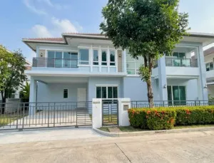 ขายบ้าน  บางกอก บูเลอวาร์ด สาทร - ปิ่นเกล้า หน้ากว้าง บางขนุน บางกรวย นนทบุรี CX-171547