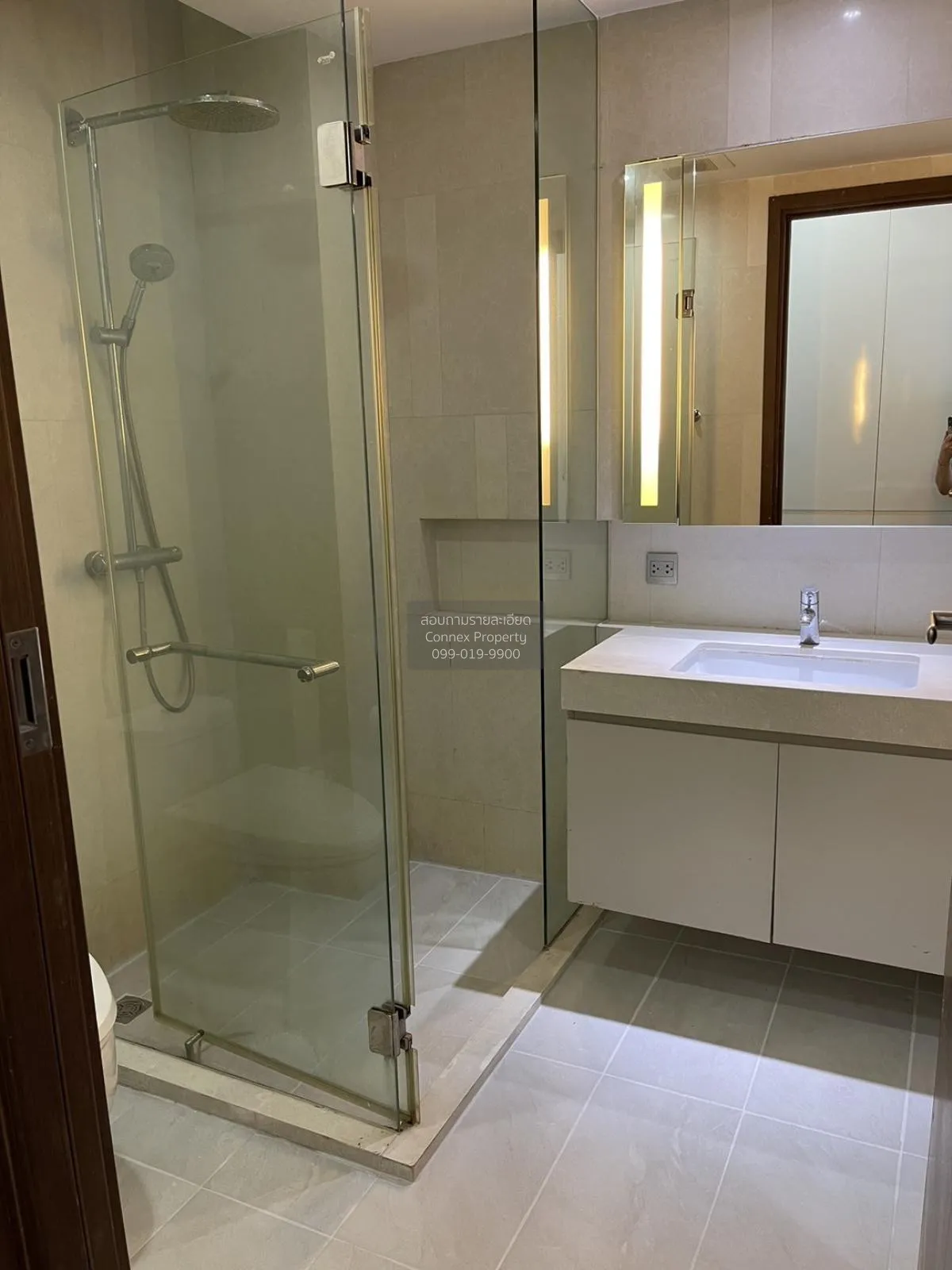 เช่าคอนโด  ควอทโทร บาย แสนสิริ BTS-ทองหล่อ คลองตันเหนือ เขต วัฒนา