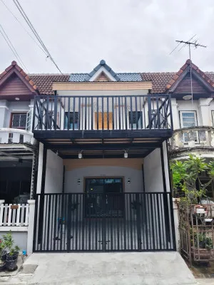 For Sale Townhouse/Townhome  , Baan Pongsirichai 4 Phetkasem 81 , Nong Khang Phlu , Nong Khaem , Bangkok , CX-171616