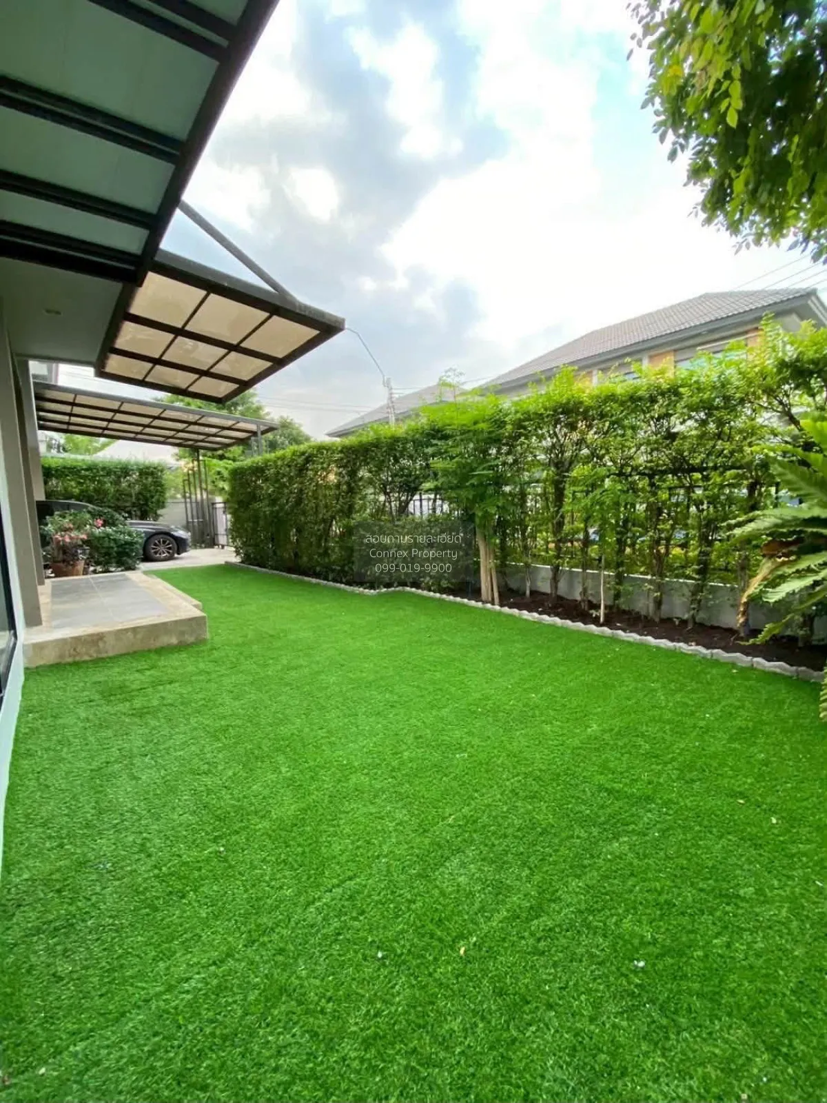 ขายบ้าน  ไลฟ์ บางกอก บูเลอวาร์ด รามอินทรา 65 หน้ากว้าง รีโนเวทใหม