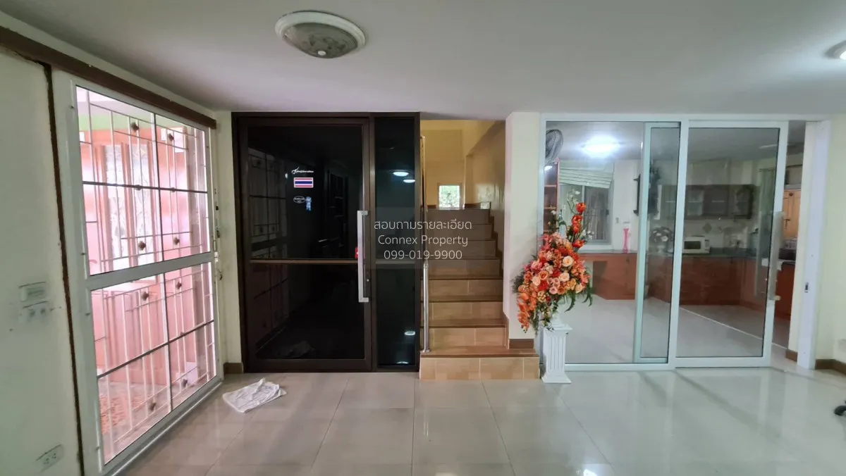For Sale Townhouse/Townhome  , Baan Sasiwan Pinklao , corner unit