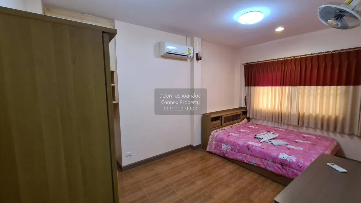 For Sale Townhouse/Townhome  , Baan Sasiwan Pinklao , corner unit