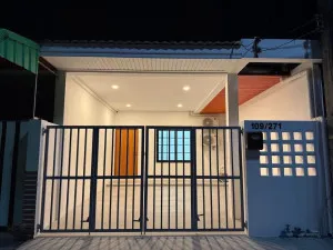 เช่าทาวน์เฮ้าส์/ทาวน์โฮม  บ้านสะพานหิน วิชิต เมืองภูเก็ต ภูเก็ต CX-171671