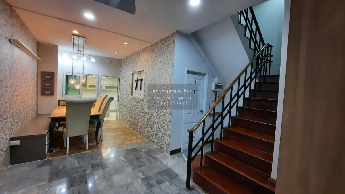 For Sale Townhouse/Townhome  , Varathorn Ville Pattanakarn 44 , S 3