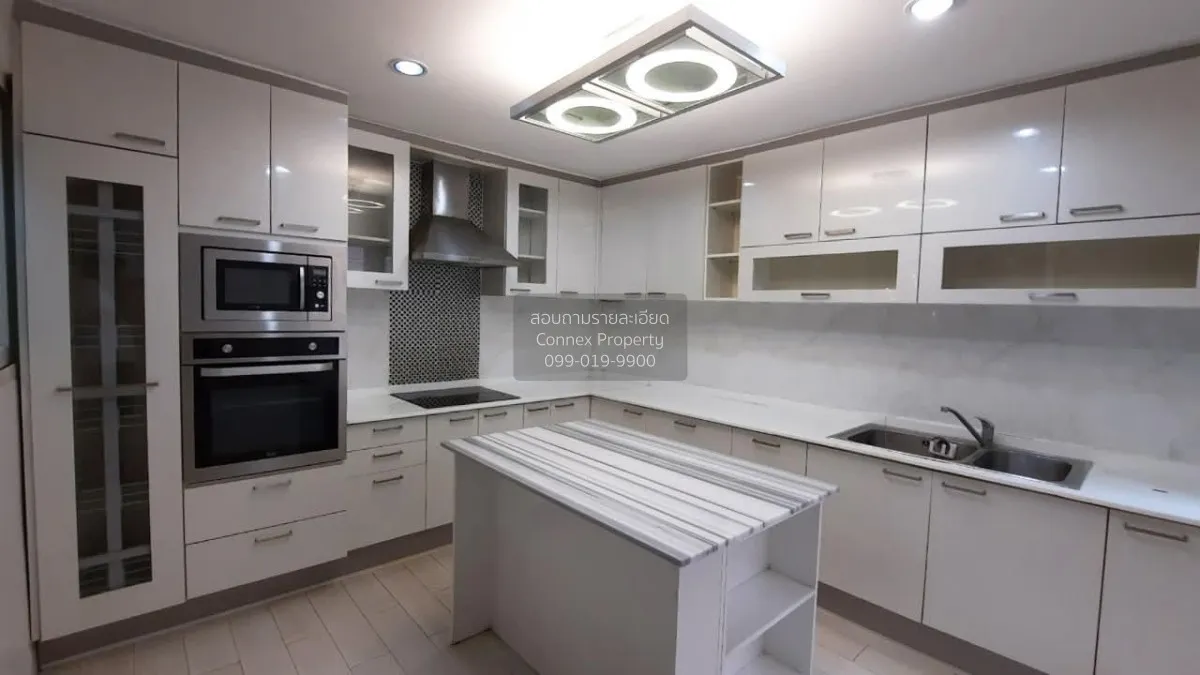 For Sale Townhouse/Townhome  , Varathorn Ville Pattanakarn 44 , S