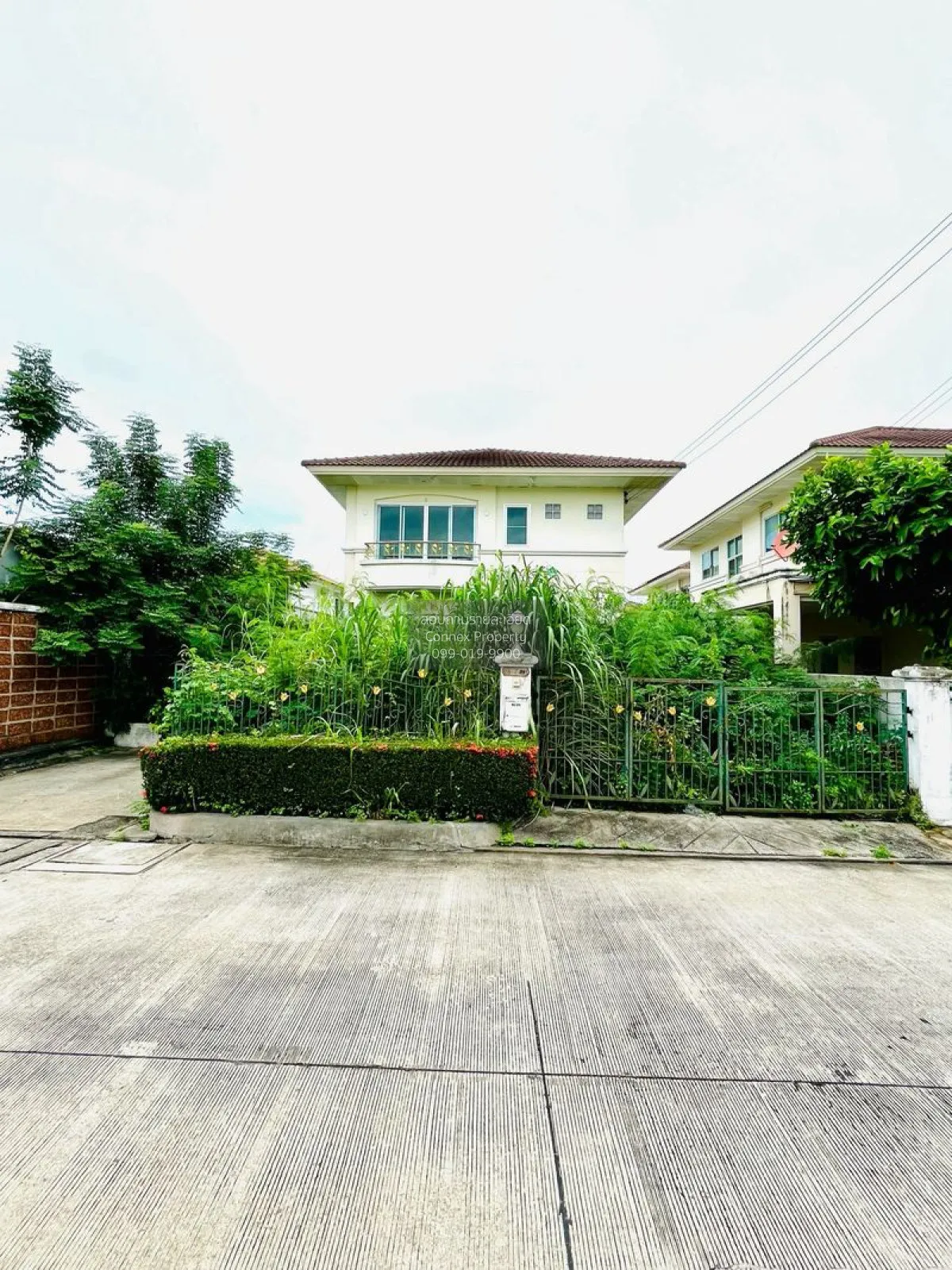 For Sale House , Supalai Garden Ville Wongwaen Pinklao - Rama 5 , 1