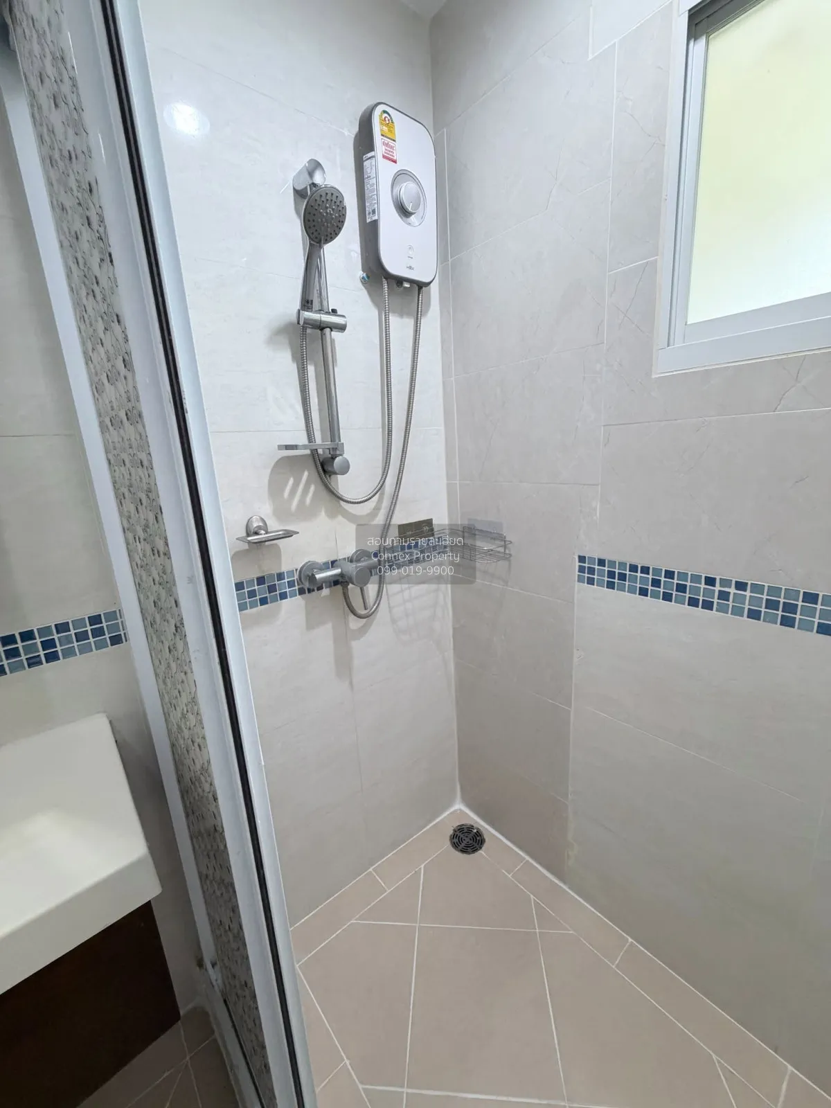 For Rent Condo , Life @ Phahon - Ari , BTS-Saphan Khwai , Sam Sen