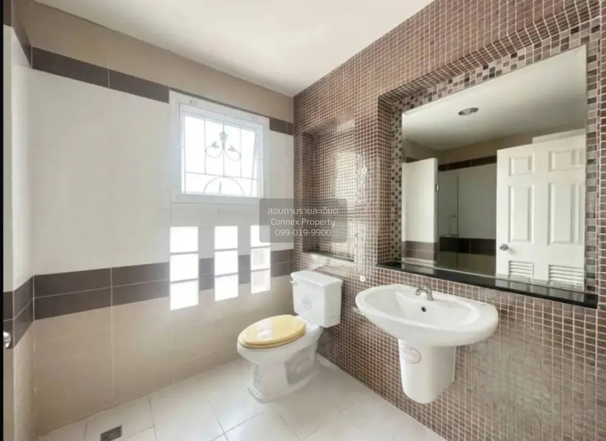 For Sale House , Perfect Place Rama 5 - Ratchapruek , wide fronta