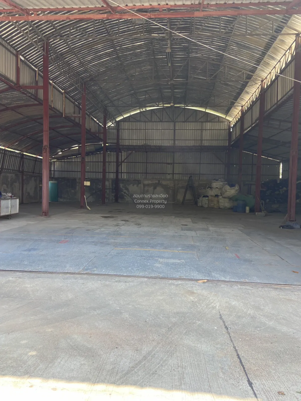 For Sale: Land with House & Ror Ngor 4 (105) Warehouse – Sriracha