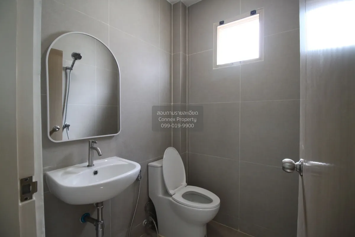 For Sale Townhouse/Townhome  , Baan Suan Gluaymai Phutthabucha 39