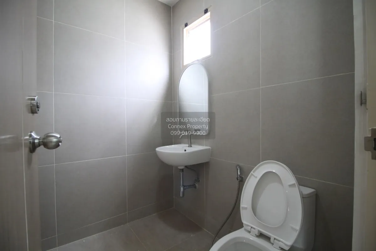 For Sale Townhouse/Townhome  , Baan Suan Gluaymai Phutthabucha 39