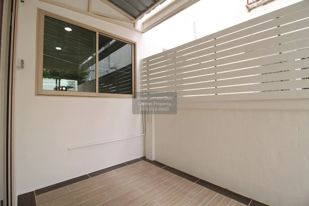 For Sale Townhouse/Townhome  , Baan Suan Gluaymai Phutthabucha 39