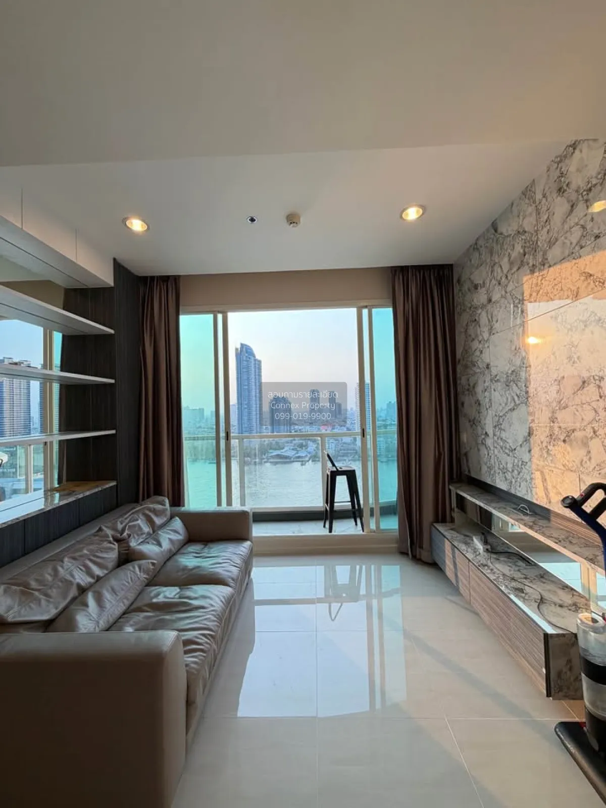 For Sale Condo , Menam Residences , BTS-Saphan Taksin , Wat Phray 2
