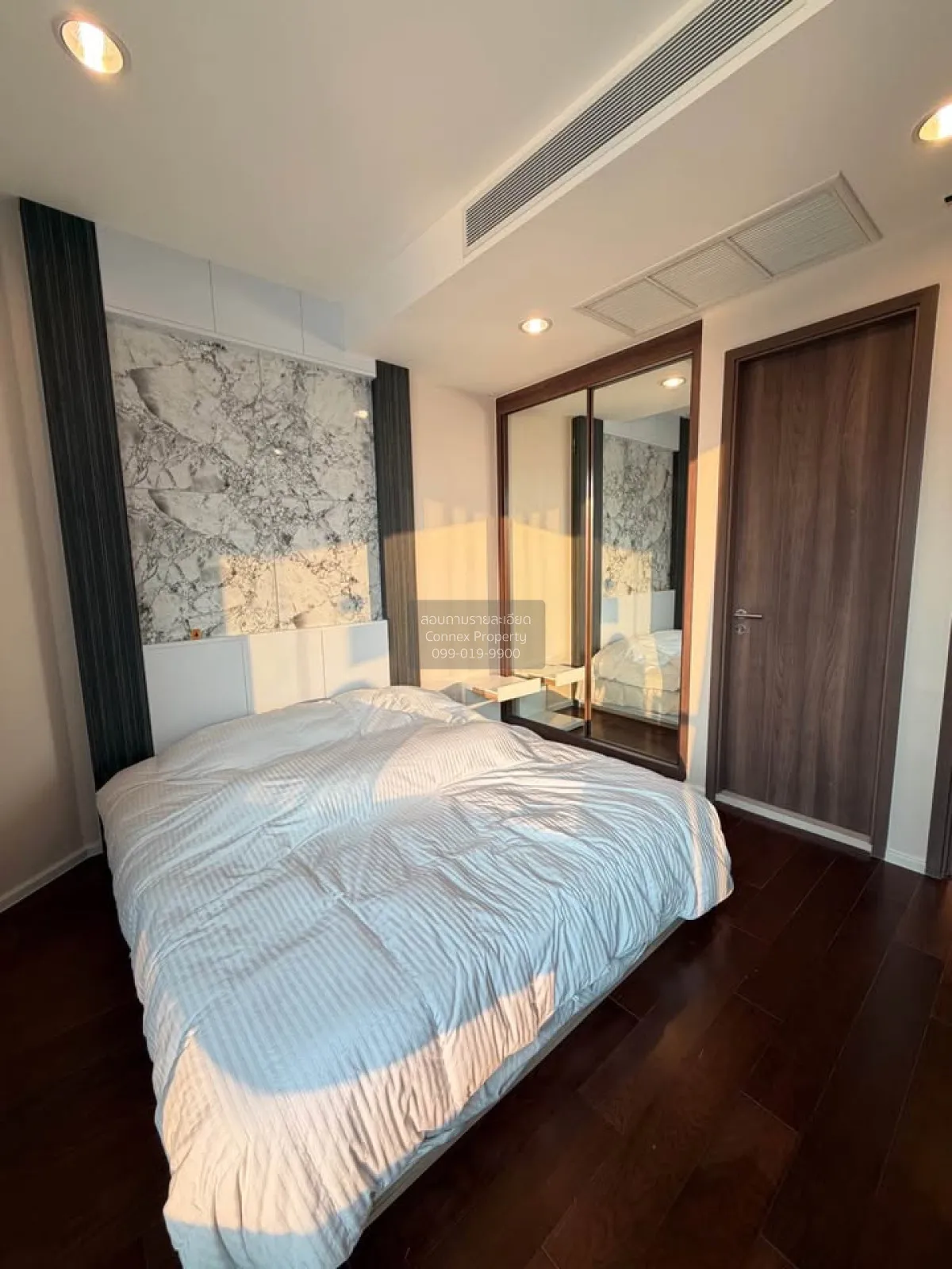 For Sale Condo , Menam Residences , BTS-Saphan Taksin , Wat Phray