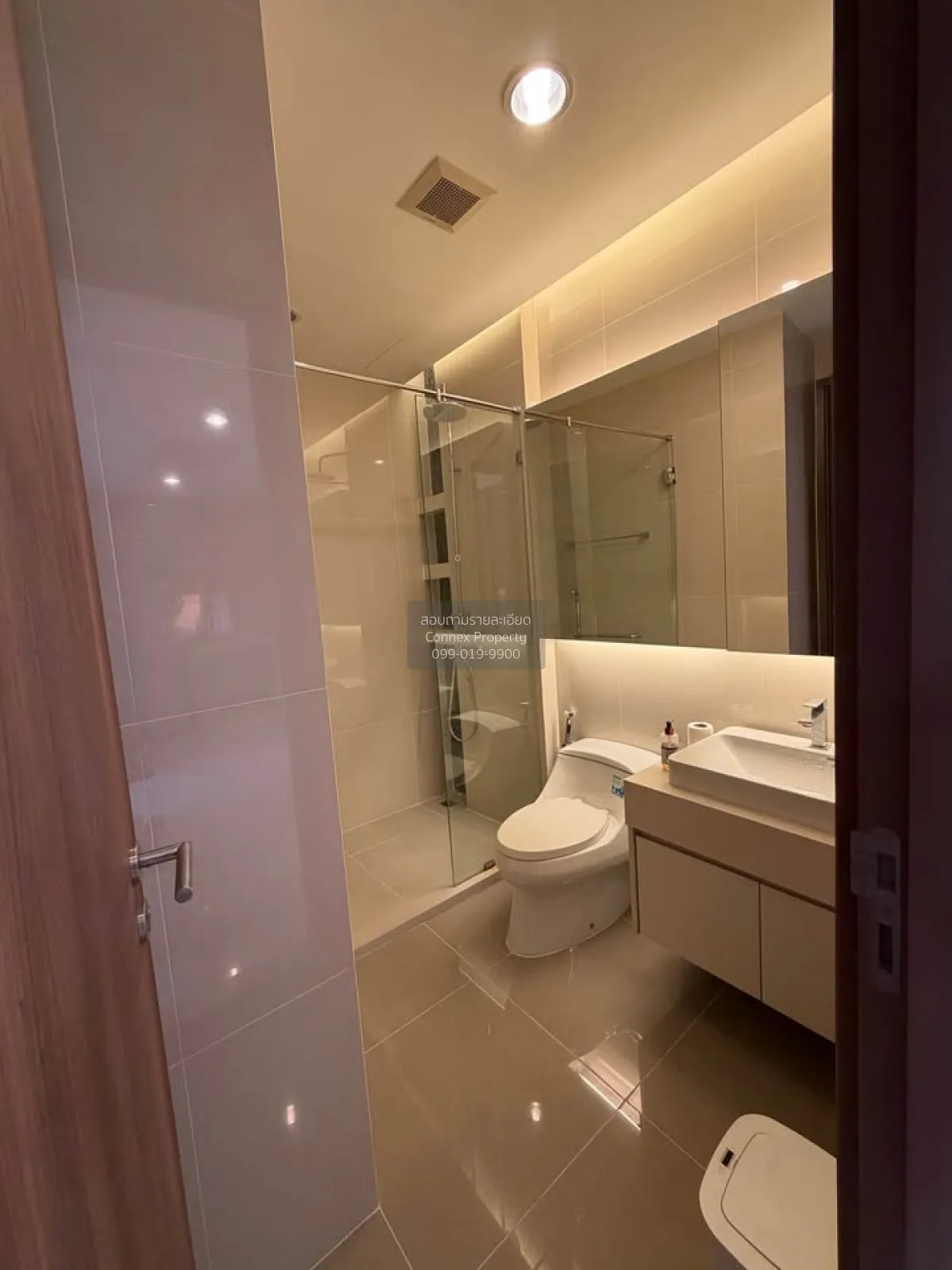 For Sale Condo , Menam Residences , BTS-Saphan Taksin , Wat Phray