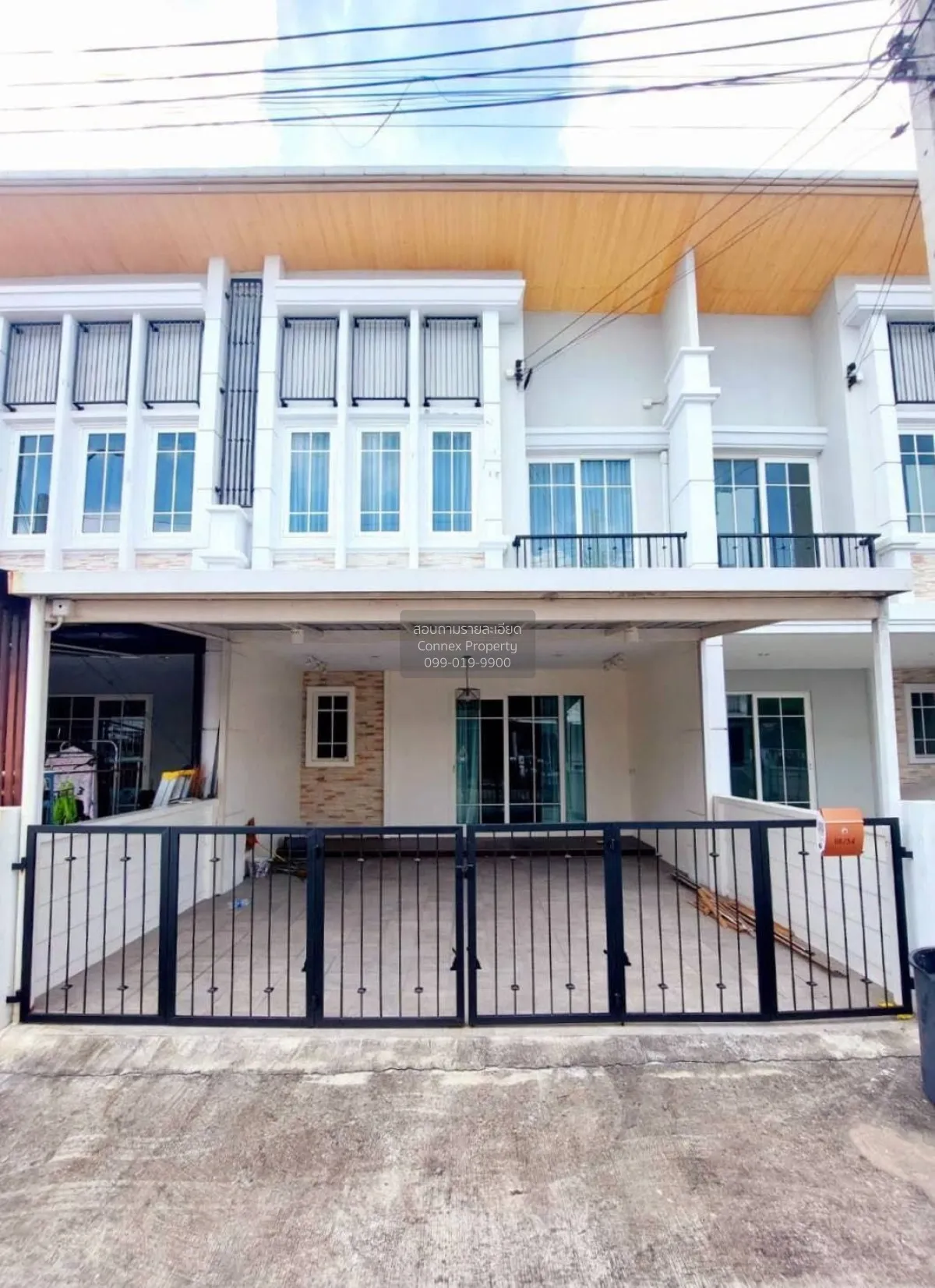 For Rent Townhouse/Townhome  , Golden Town Ramintra – Khubon , Th 1