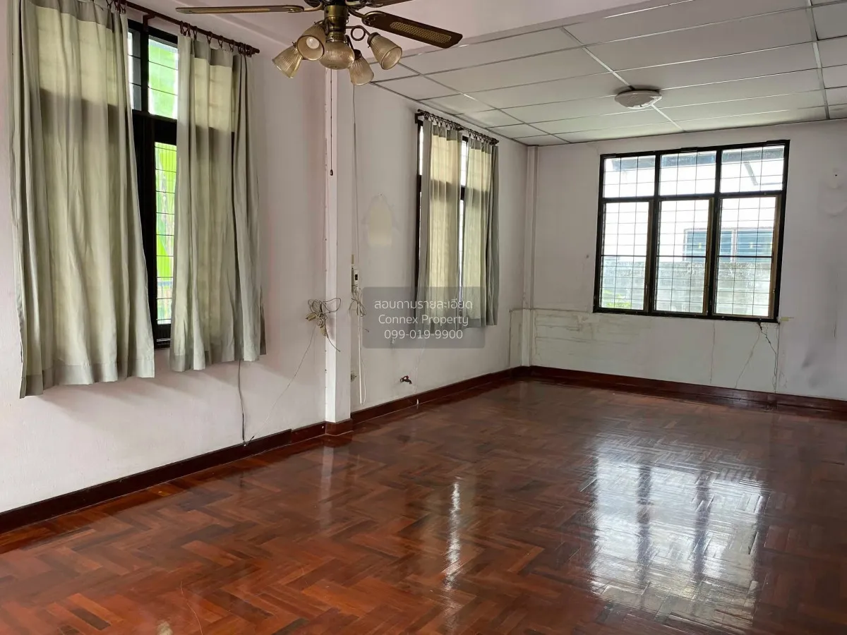 For Sale House , Baan Prachachuen Samakkhi 63 , Bang Talat , Pak  4