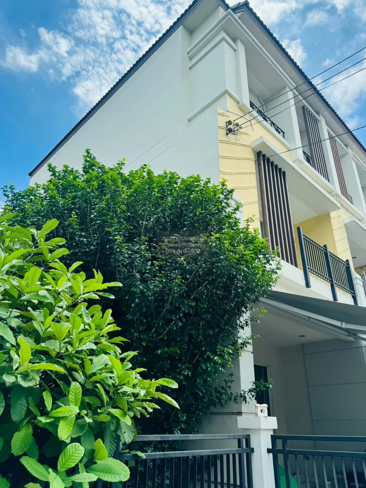 For Sale Townhouse/Townhome  , Baan Klang Muang Urbanion Kaset-Na 1