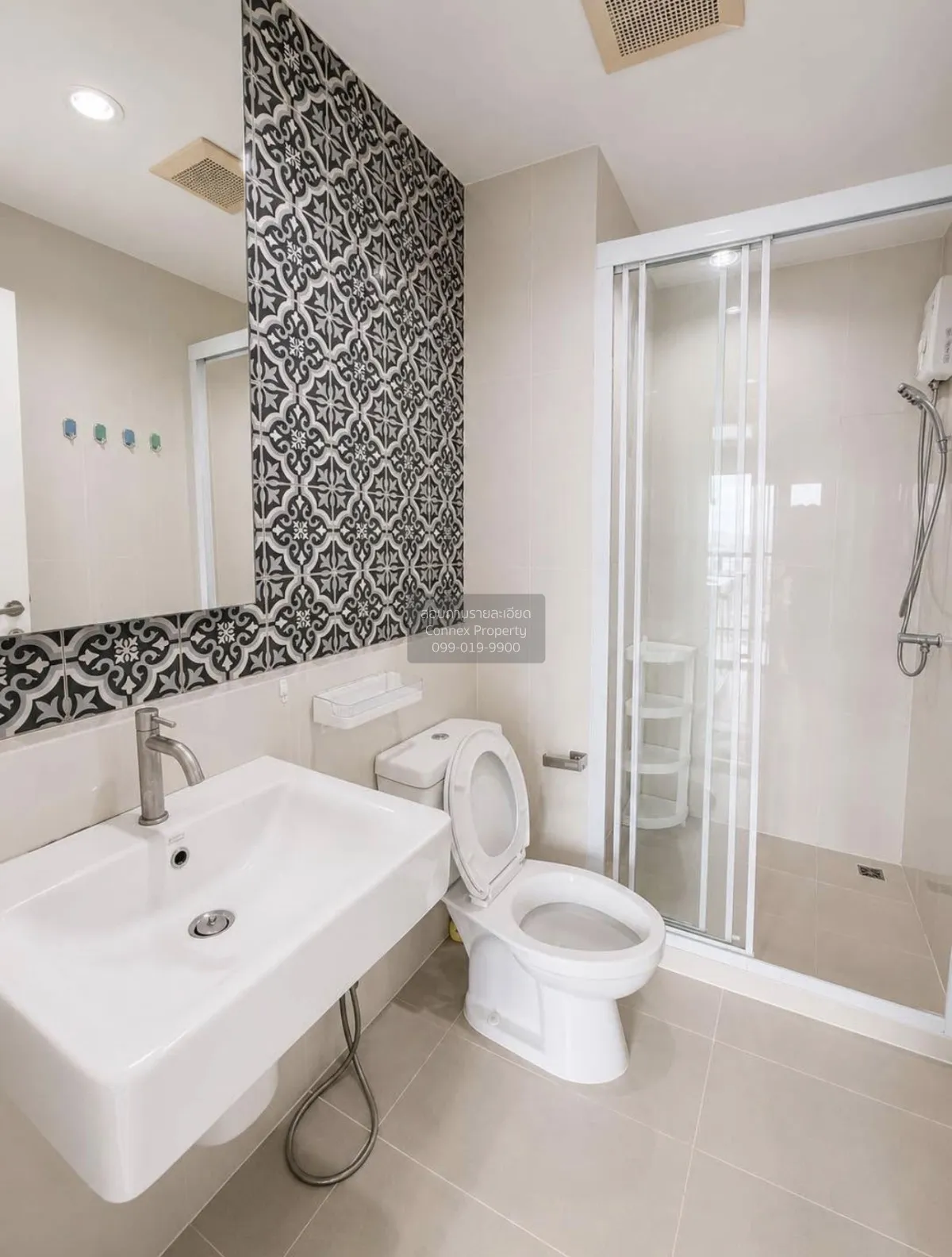 For Sale Condo , The Base Height Phuket , high floor , corner uni
