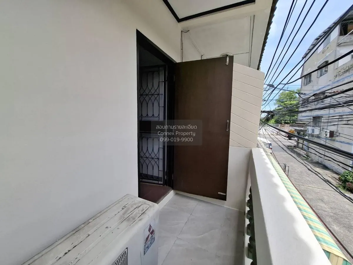 ขายทาวน์เฮ้าส์  ลาดพร้าว 101 ซอย32 คลองจั่น เขต บางกะปิ กรุงเทพ C