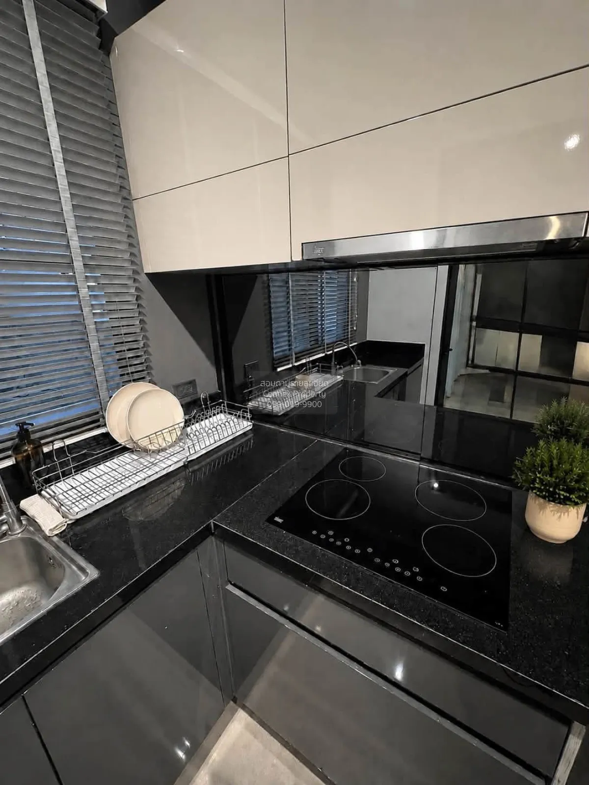 For Rent Townhouse/Townhome  , LANDMARK EKAMAI-RAMINDRA , Lat Phr