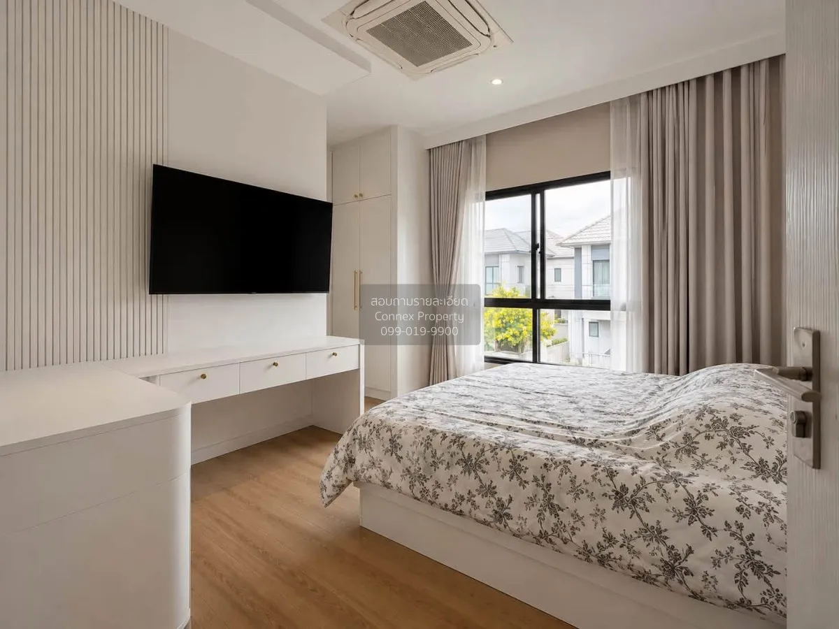For Sale House , Bangkok Boulevard Westgate , wide frontage , Ban