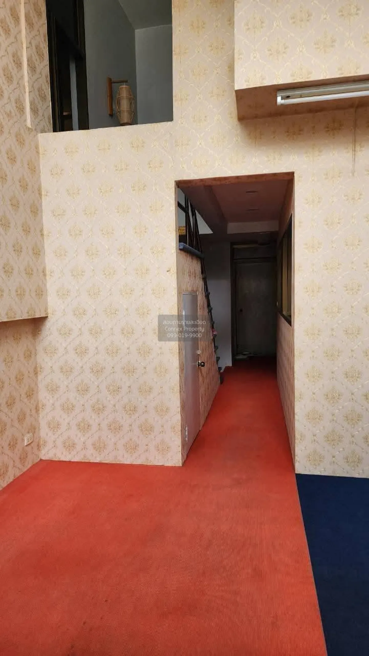 For Rent 3-story home office with mezzanine, corner unit, Town in 2