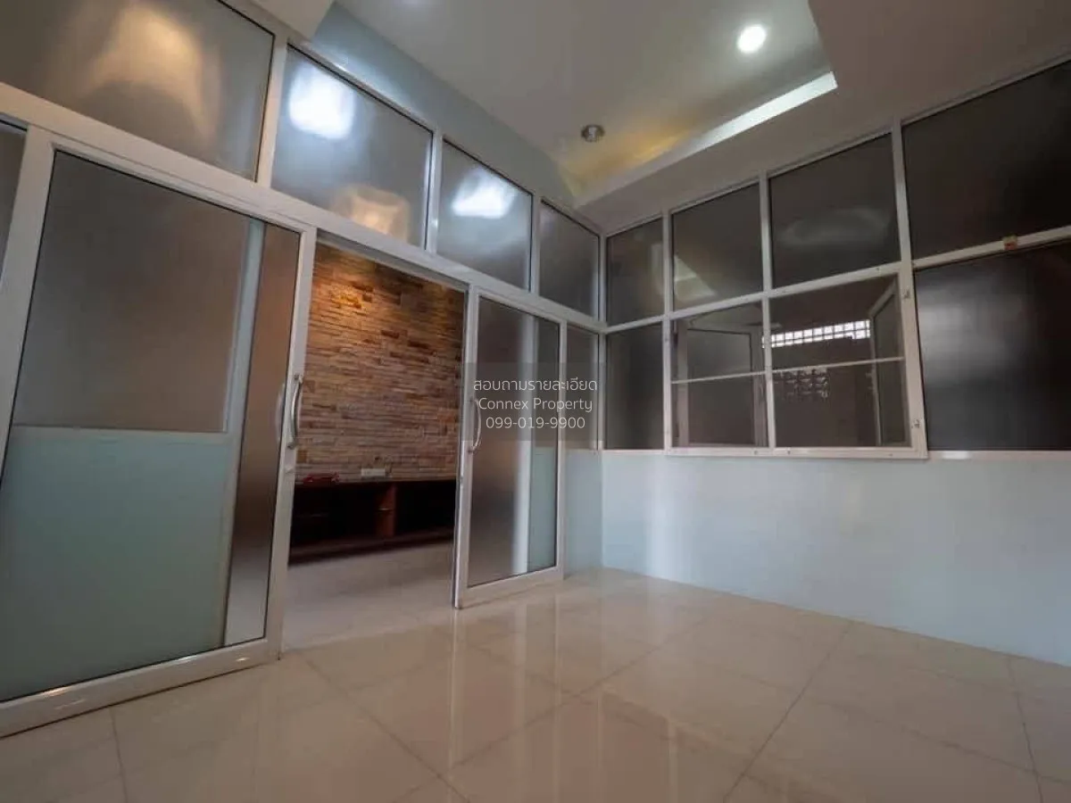 For Rent 3-story home office, Sukhumvit 93, Soi Phueng Mee 9 , Ba 3