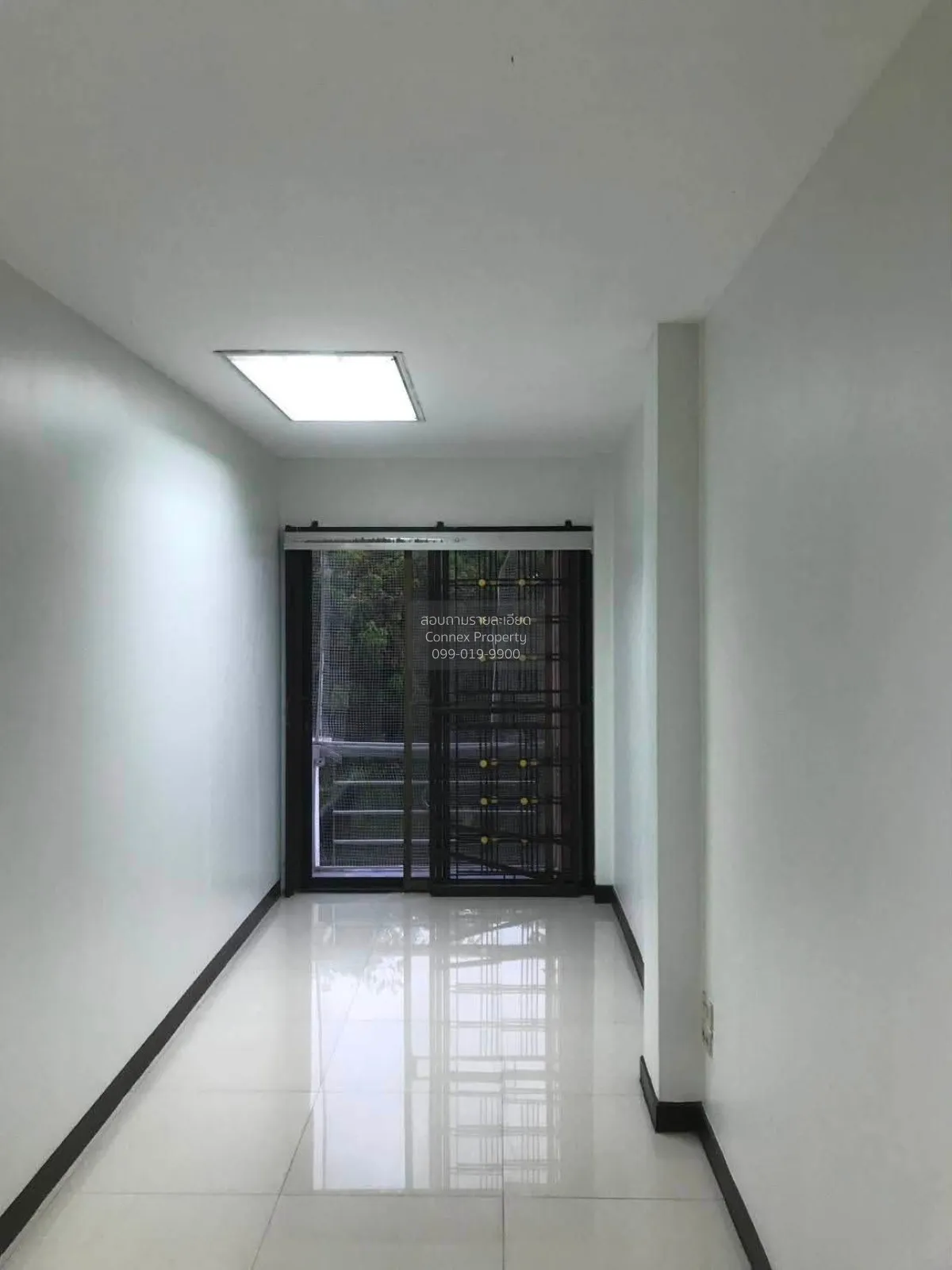 For Rent 3-story home office, Sukhumvit 93, Soi Phueng Mee 9 , Ba