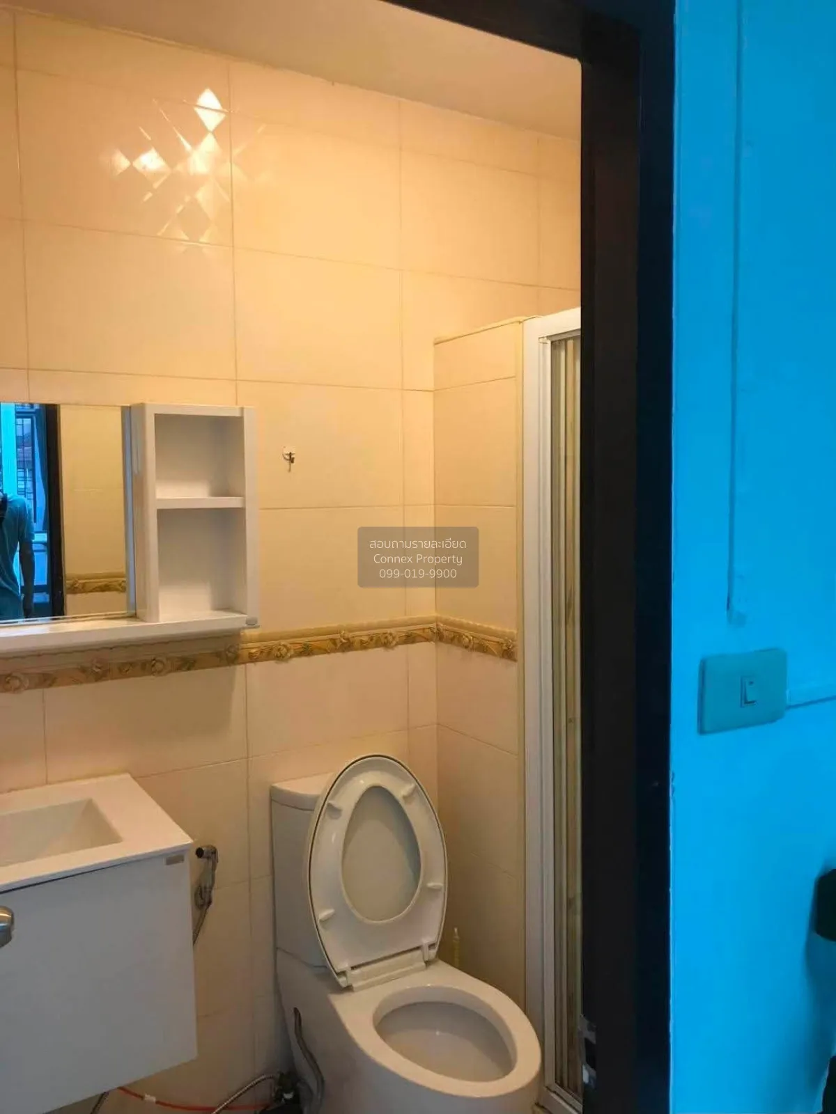 For Rent 3-story home office, Sukhumvit 93, Soi Phueng Mee 9 , Ba