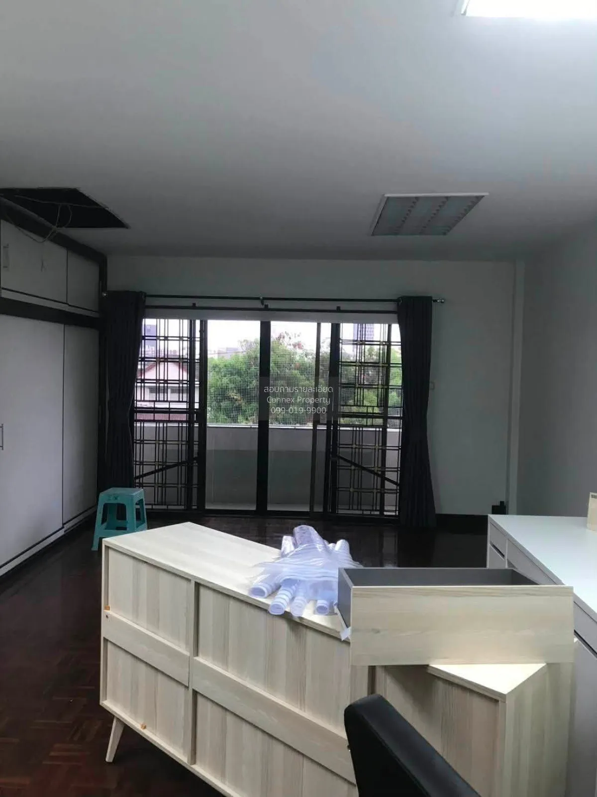 For Rent 3-story home office, Sukhumvit 93, Soi Phueng Mee 9 , Ba