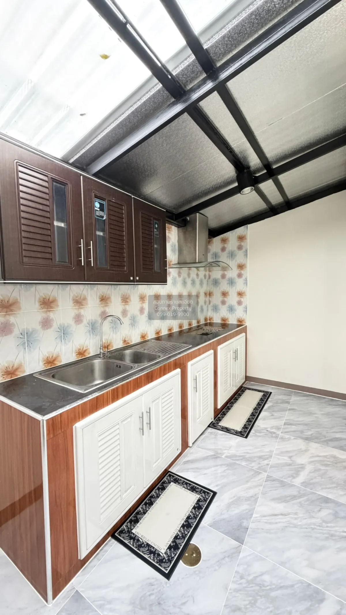 For Sale Townhouse/Townhome  , Blessity Park Sukhumvit-Bangpoo , 