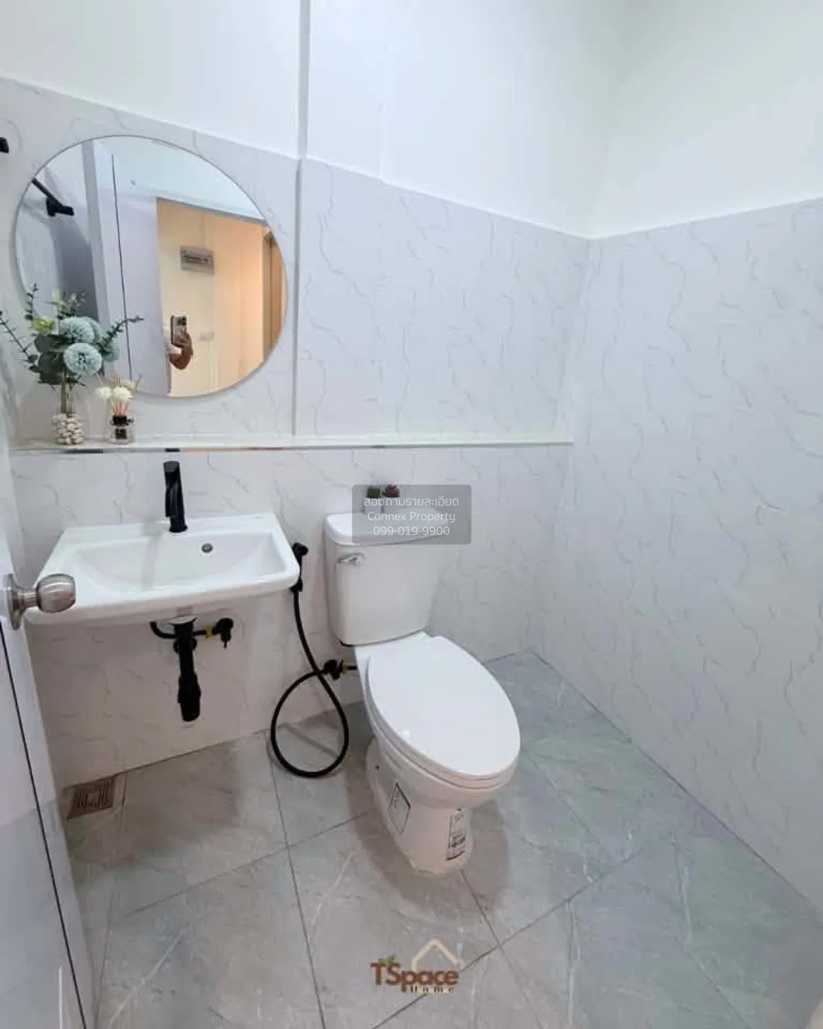 For Sale Townhouse/Townhome  , Moobaan Phetkasem 2 , newly renova