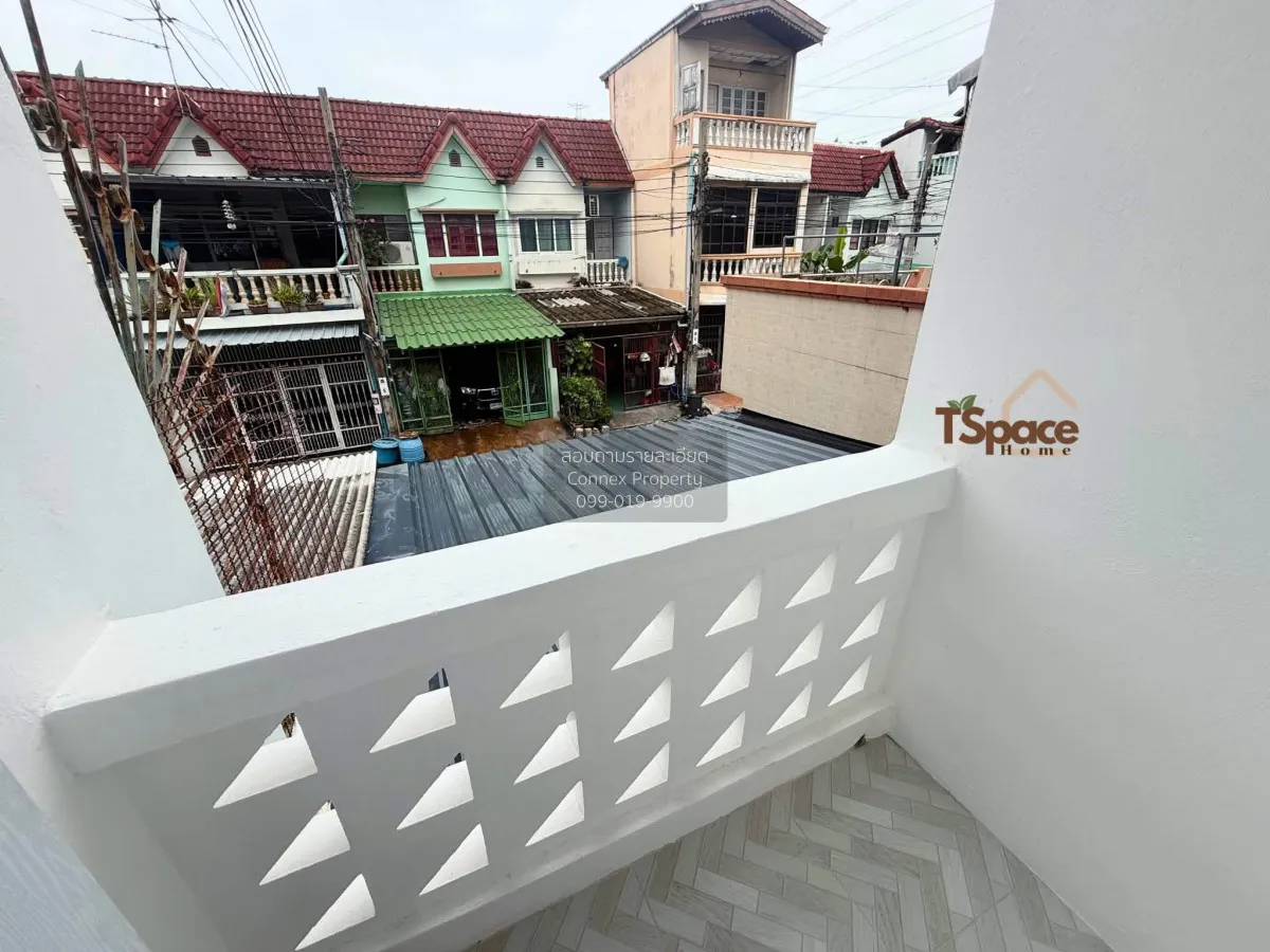 For Sale Townhouse/Townhome  , Moobaan Phetkasem 2 , newly renova