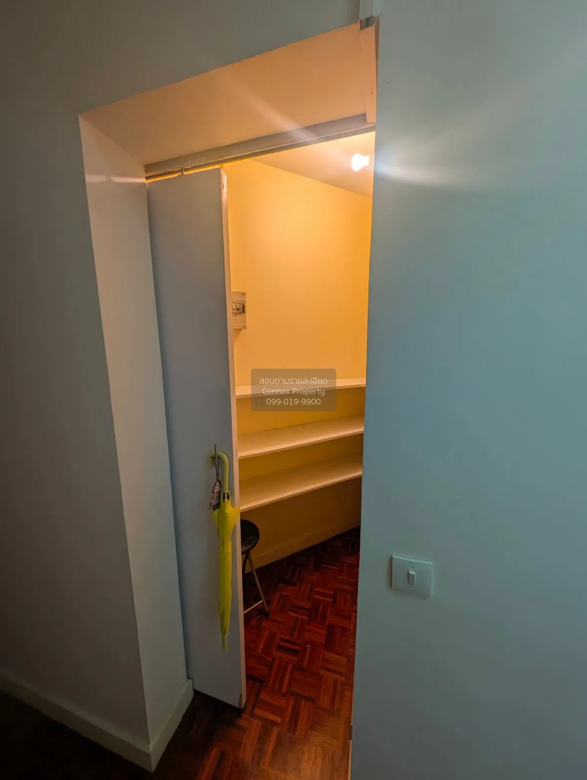 For Sale Condo , Victoria Lakeview , corner unit , Bang Phut , Pa