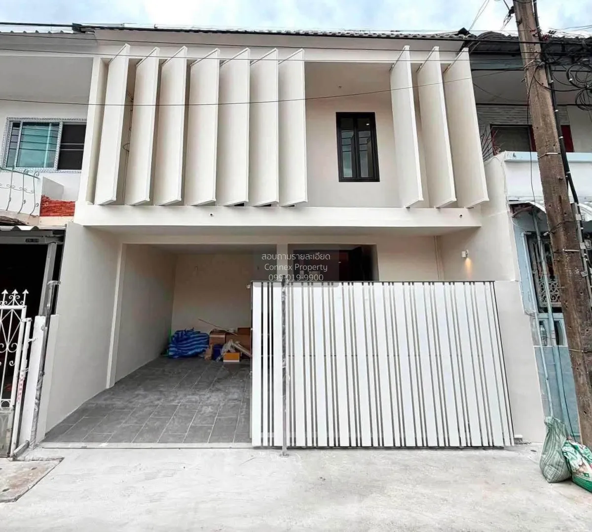 ขายขายทาวน์โฮมโมเดิร์น,ลาดพร้าว 41 รีโนเวทใหม่  แขวงจันทรเกษม เขต 1