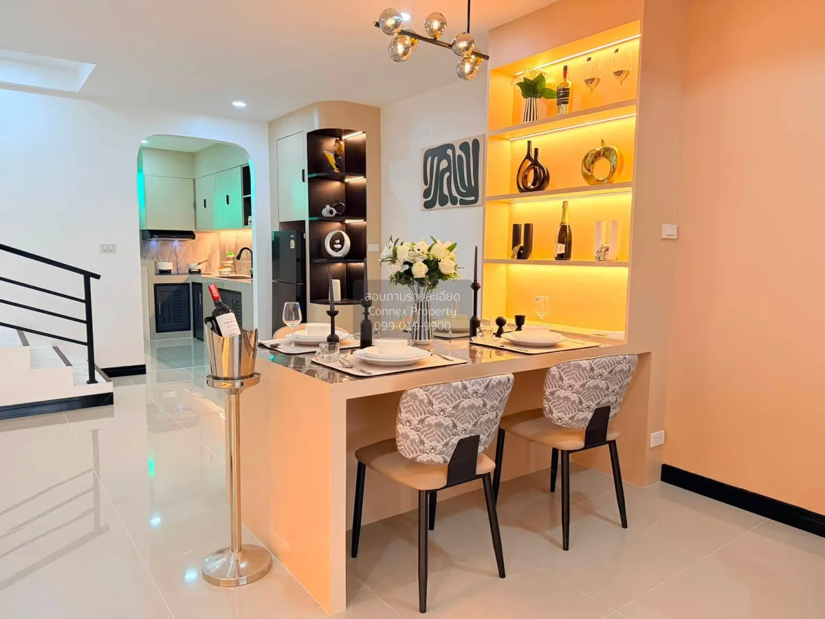For Sale Townhouse, Soi Sukhumvit-Pattaya 62 , Mueang Phata , Ban