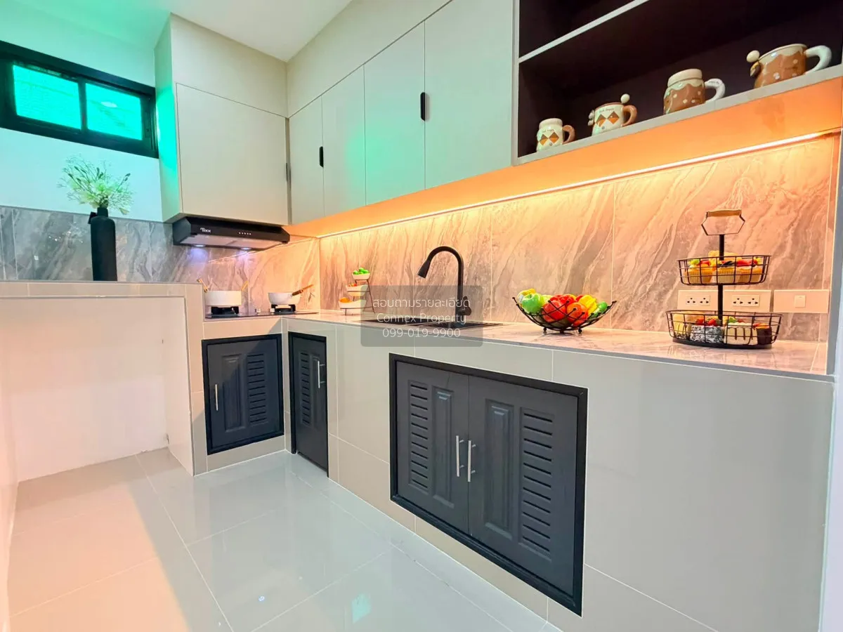 For Sale Townhouse, Soi Sukhumvit-Pattaya 62 , Mueang Phata , Ban