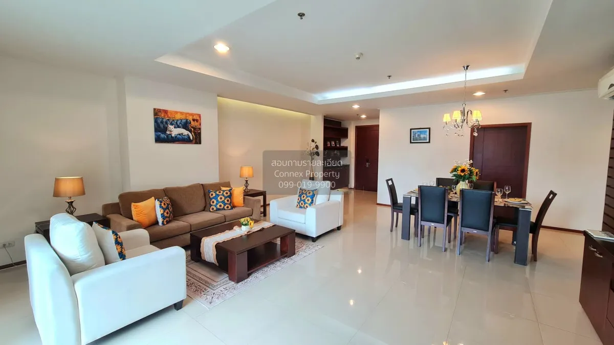 For Rent Condo , Piyathip Place , high floor , corner unit , wide 1