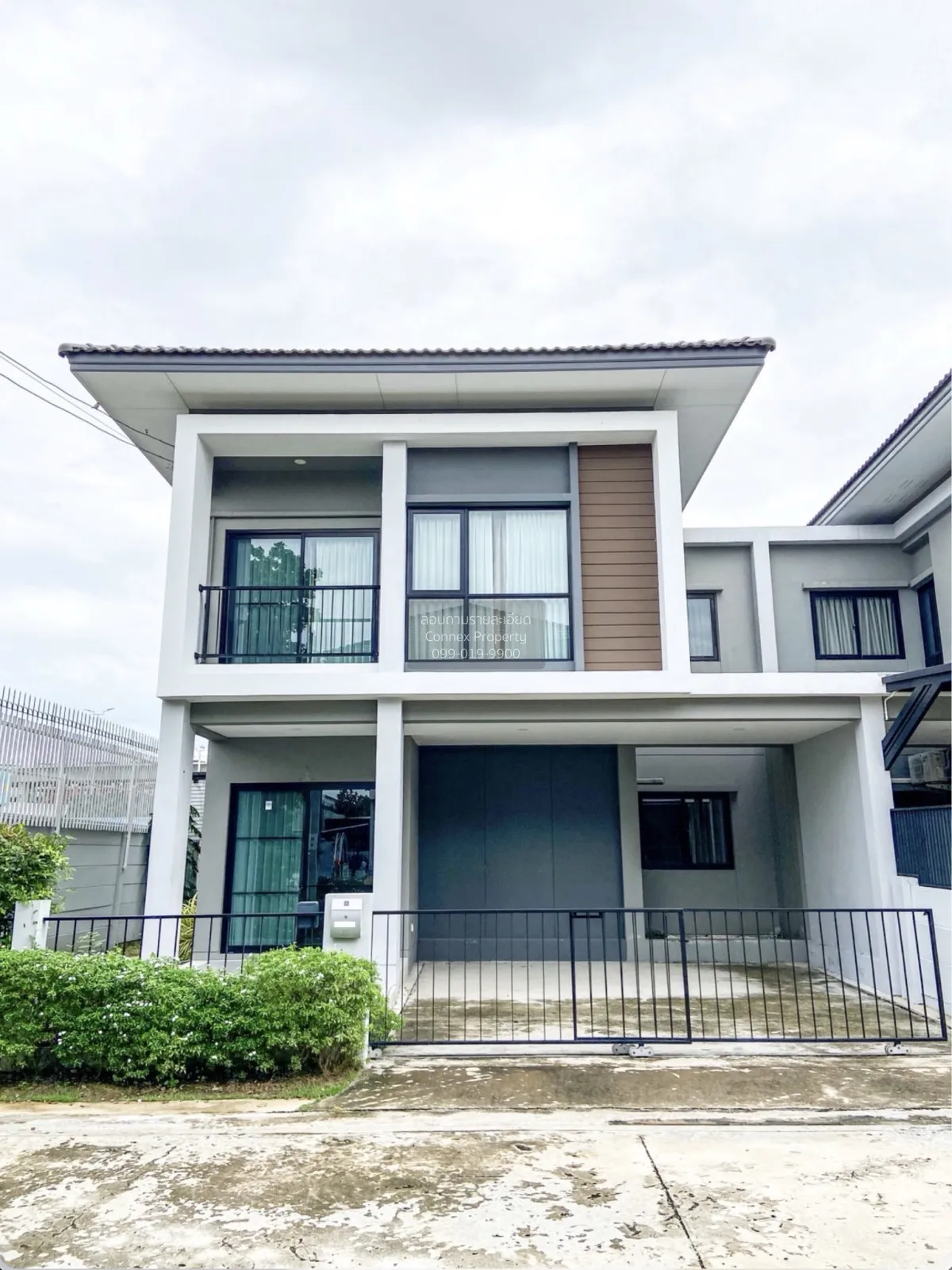 ขายบ้าน  บ้านลุมพินี ทาวน์วิลล์ ลาดกระบัง - สุวรรณภูมิ ทับยาว เขต 1