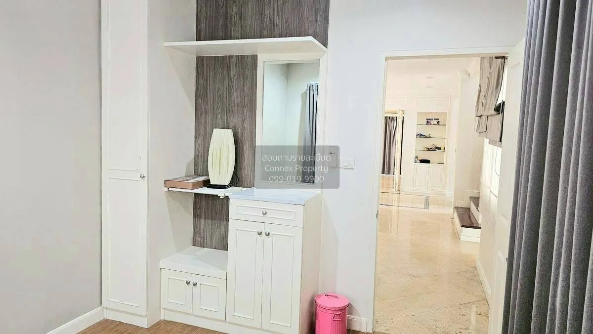 For Sale House , Nantawan Ramintra - Watcharaphon , corner unit ,