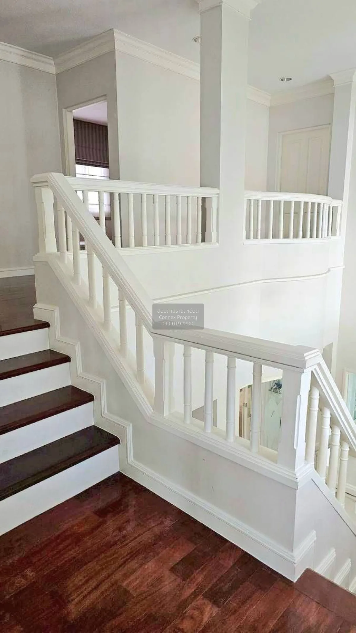 For Sale House , Nantawan Ramintra - Watcharaphon , corner unit ,